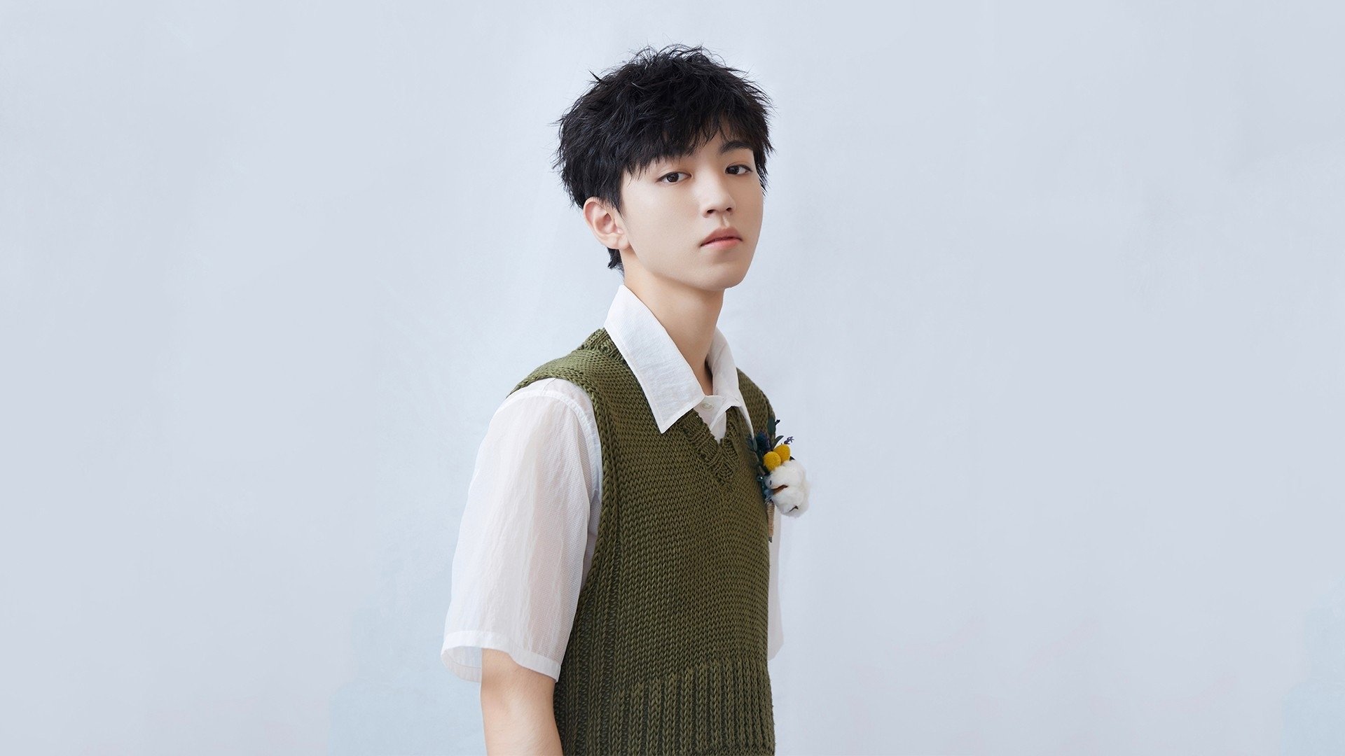 五大联赛是否广泛使用非传统边路球员组织进攻,何为五大联赛