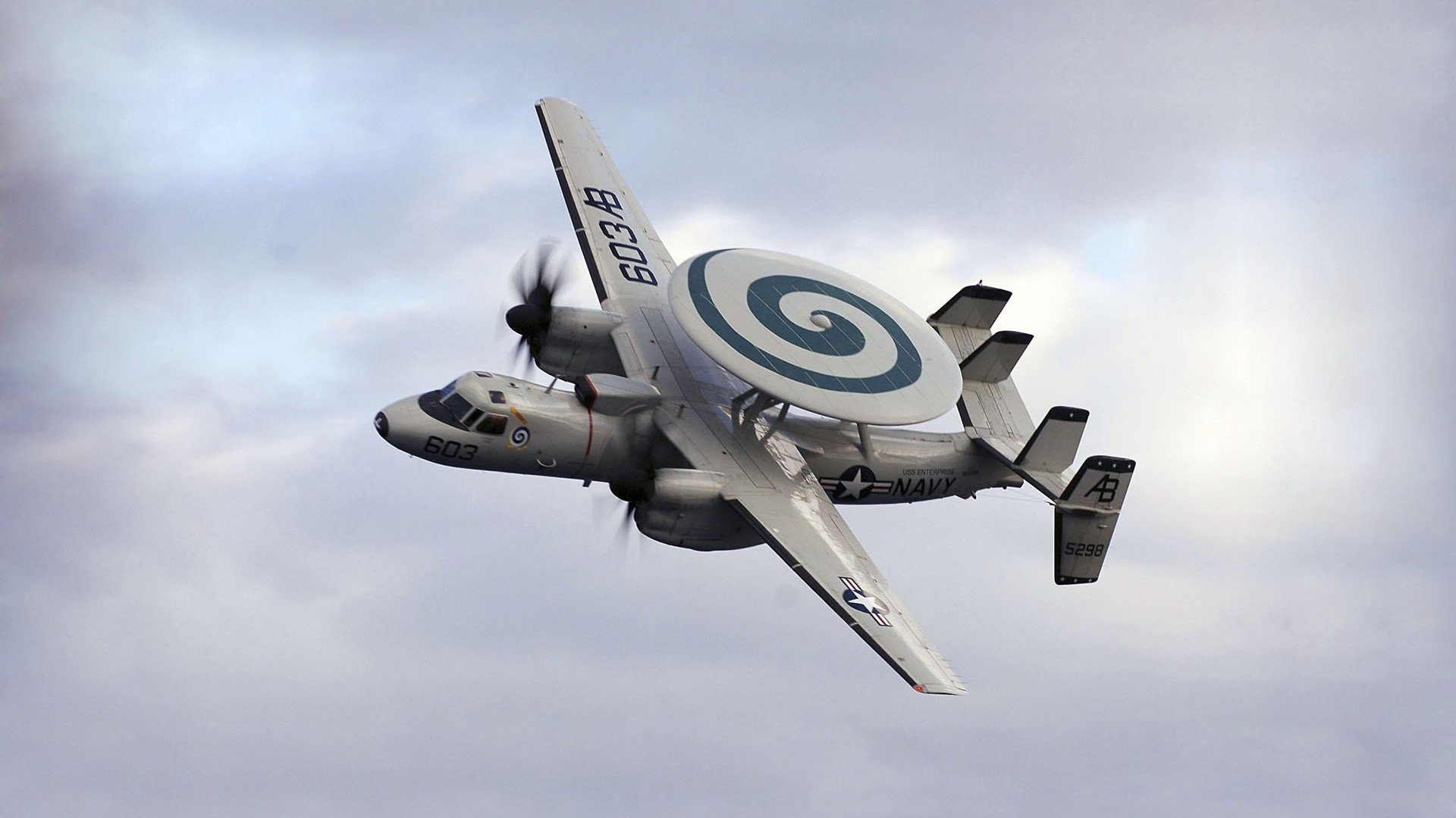 梅西带领阿根廷持续奋战,冲击世界杯梦想